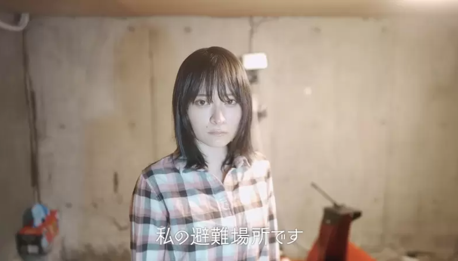 美麗鄉村變恐怖現場？正妹YouTuber揭鶴居村驚悚遭遇！