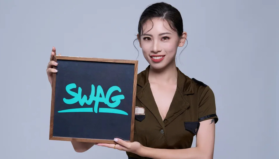 SWAG新一代女神誕生! 輔導長「內內」性感身材引爆網友熱議
