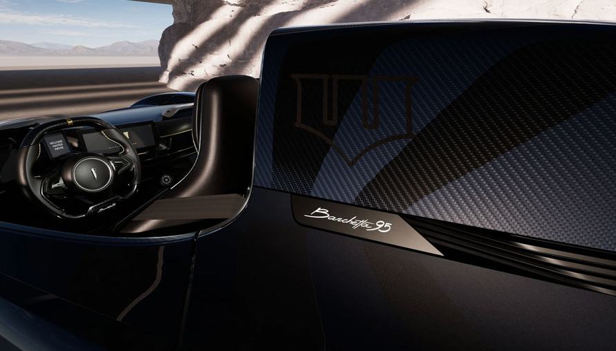 從哥譚市到超跑賽道！Pininfarina 聯手 Warner Bros. 推出 1,900 匹馬力的《蝙蝠車》特製版